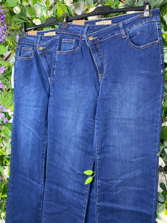 Jeans Asimetricos