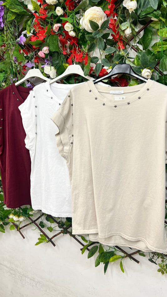 Camiseta Tachas Estrellas