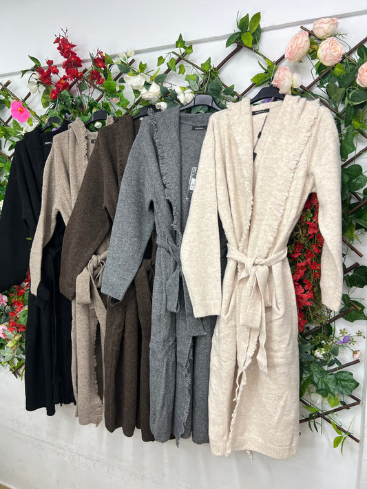 Abrigo Punto Capucha