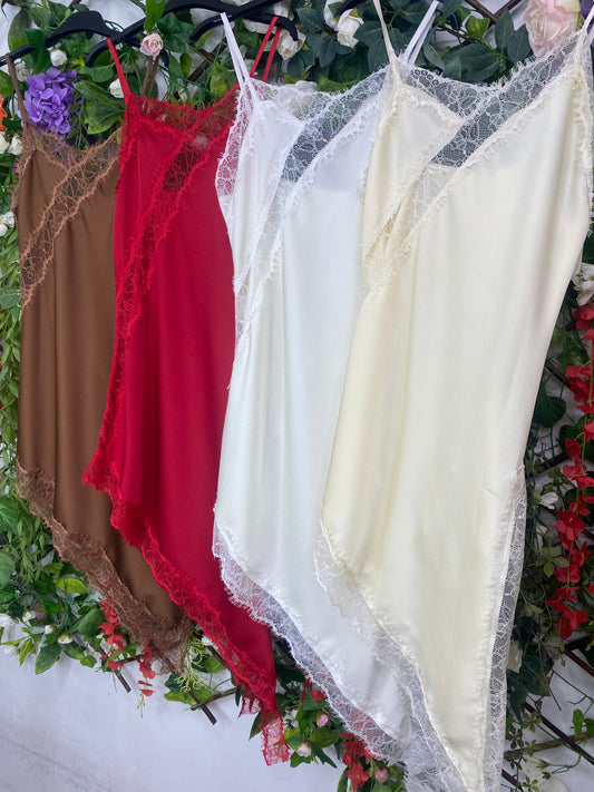 Vestido Lencero Asimetrico