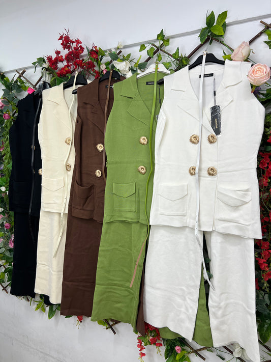 Conjunto Chaleco Punto