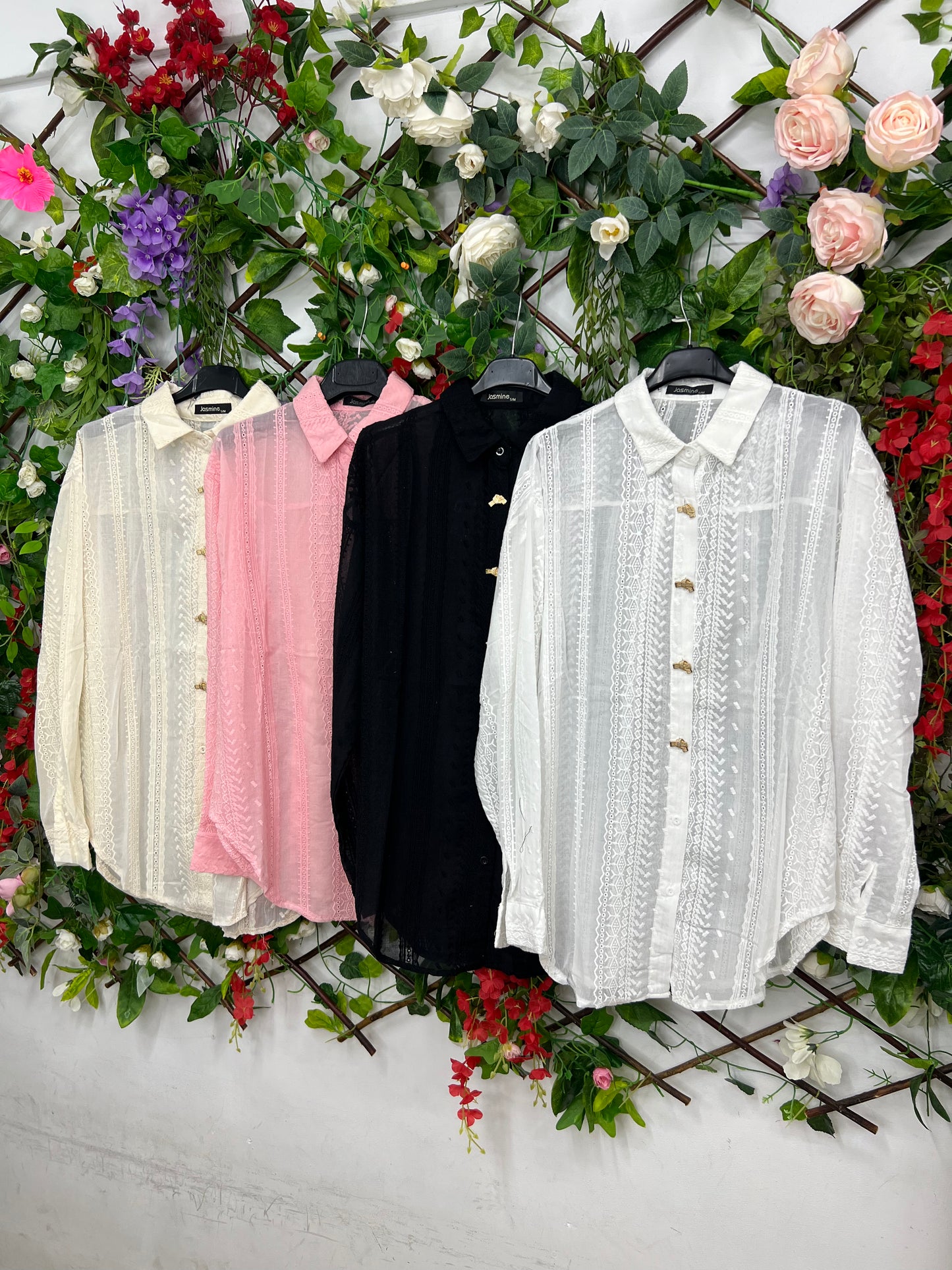 Camisa Bordada Boton Dorado