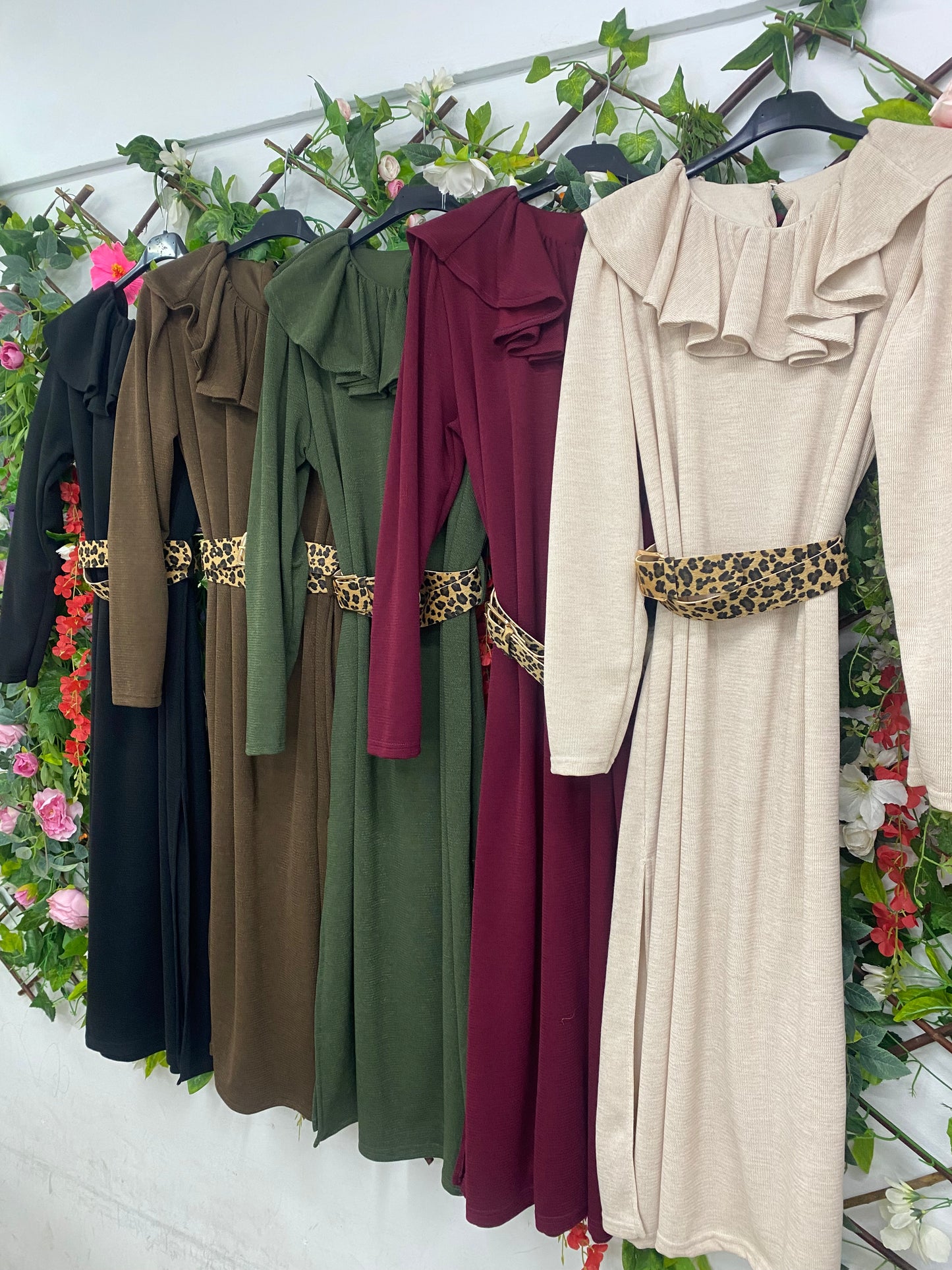 Vestido Blonda Cinturon Print