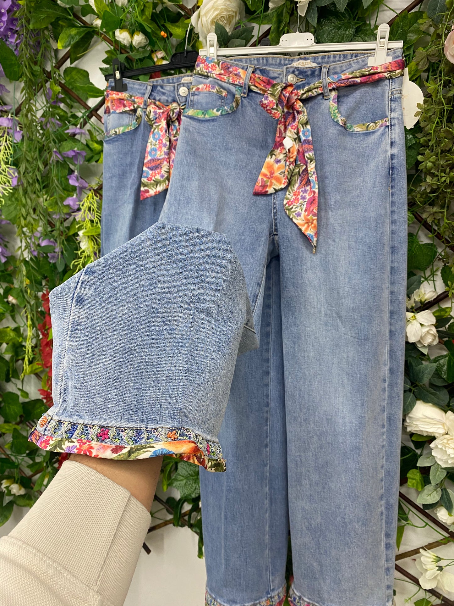 Jeans Detalles Bandana Anchos