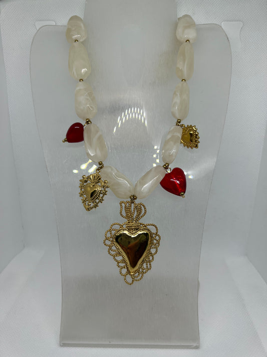 Collar Nacar y Corazones