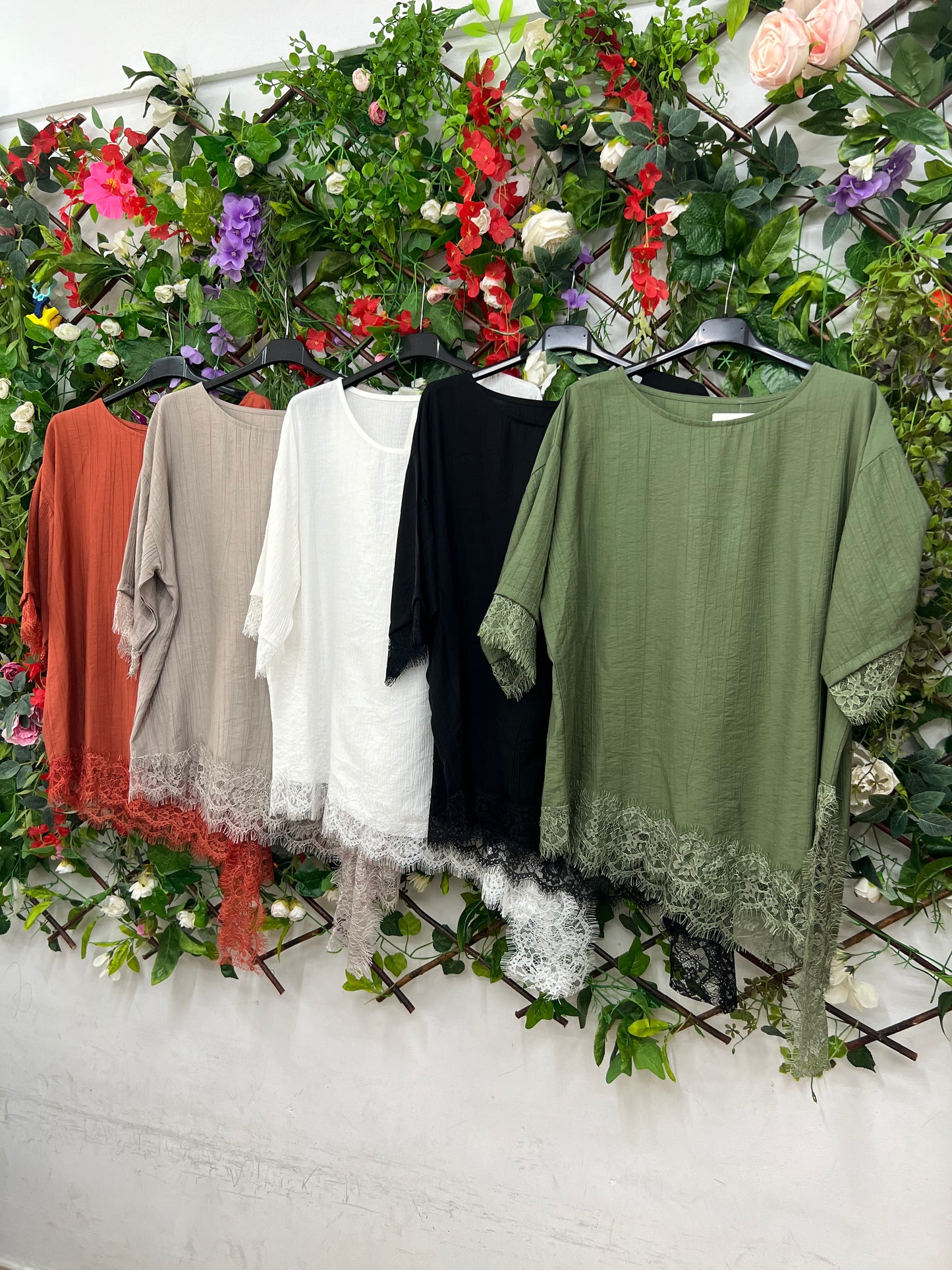 Blusa Puntilla Asimetrica