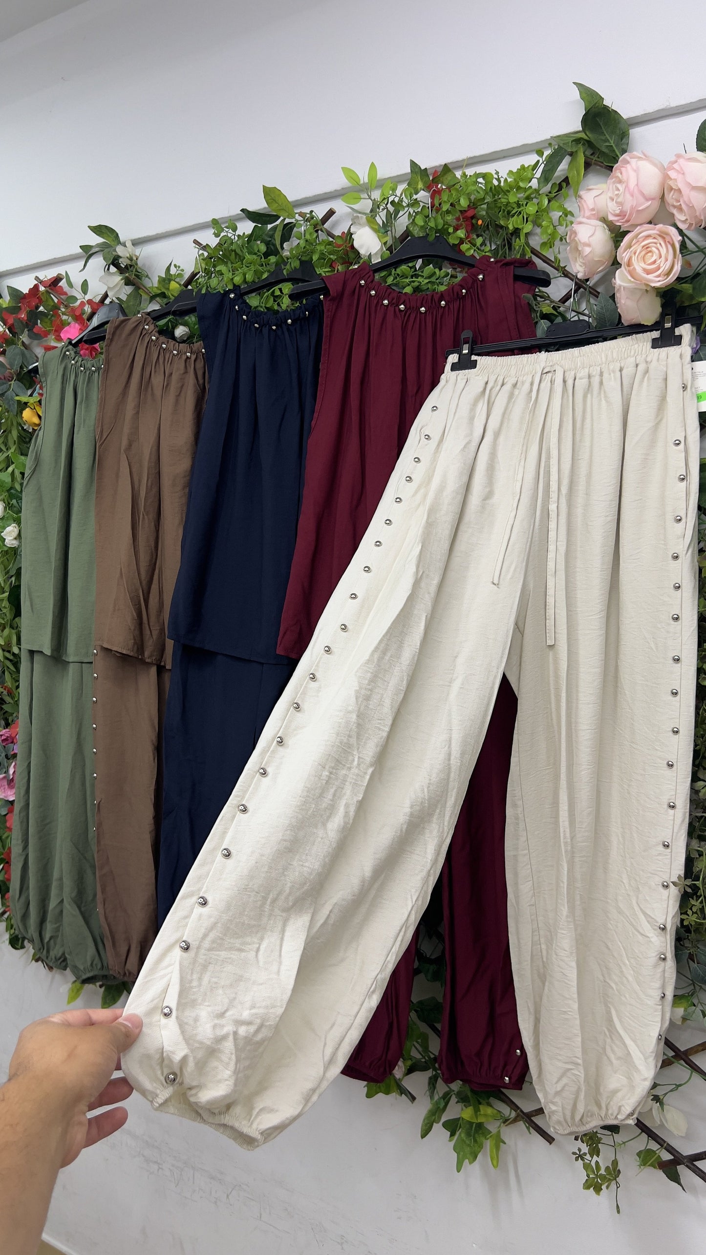Conjunto Bombacho Tachas