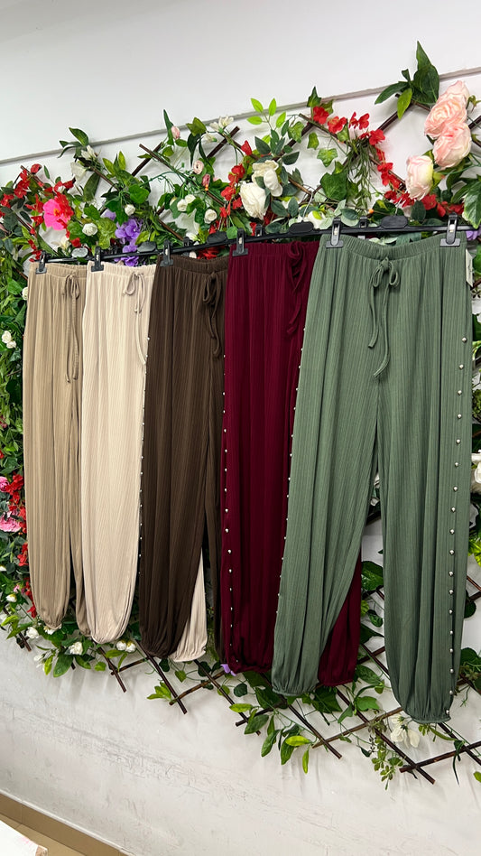 Pantalon Curvy Bombacho Tachas