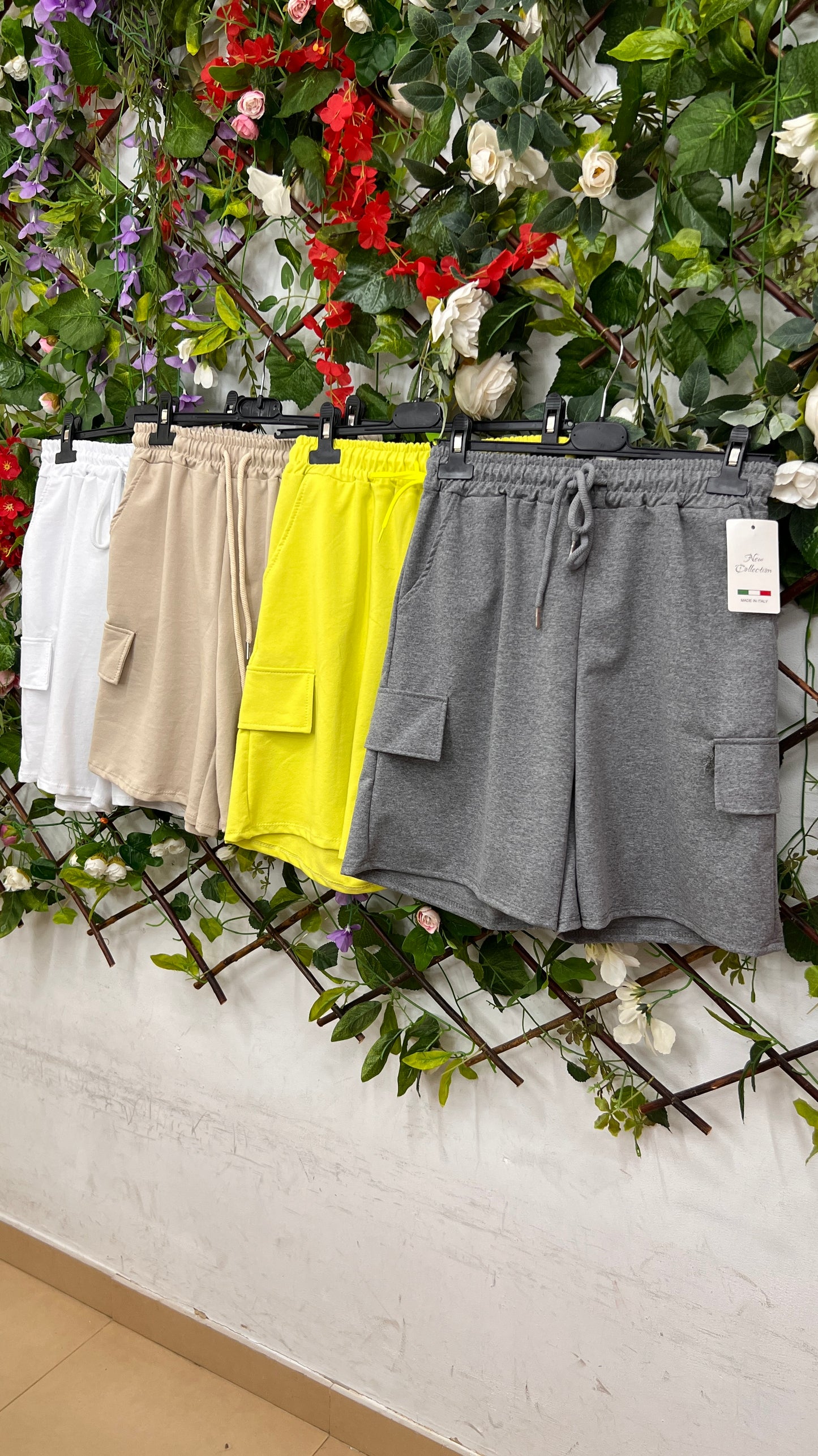 Pantalon Corto Bolsillos