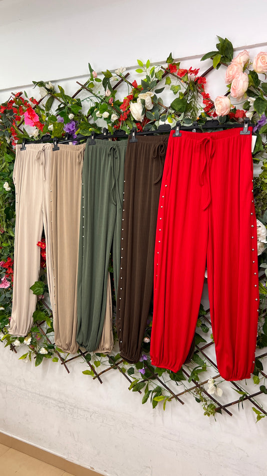 Pantalon Curvy Bombacho Tachas