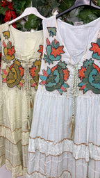 Vestido Boho Flores Corto