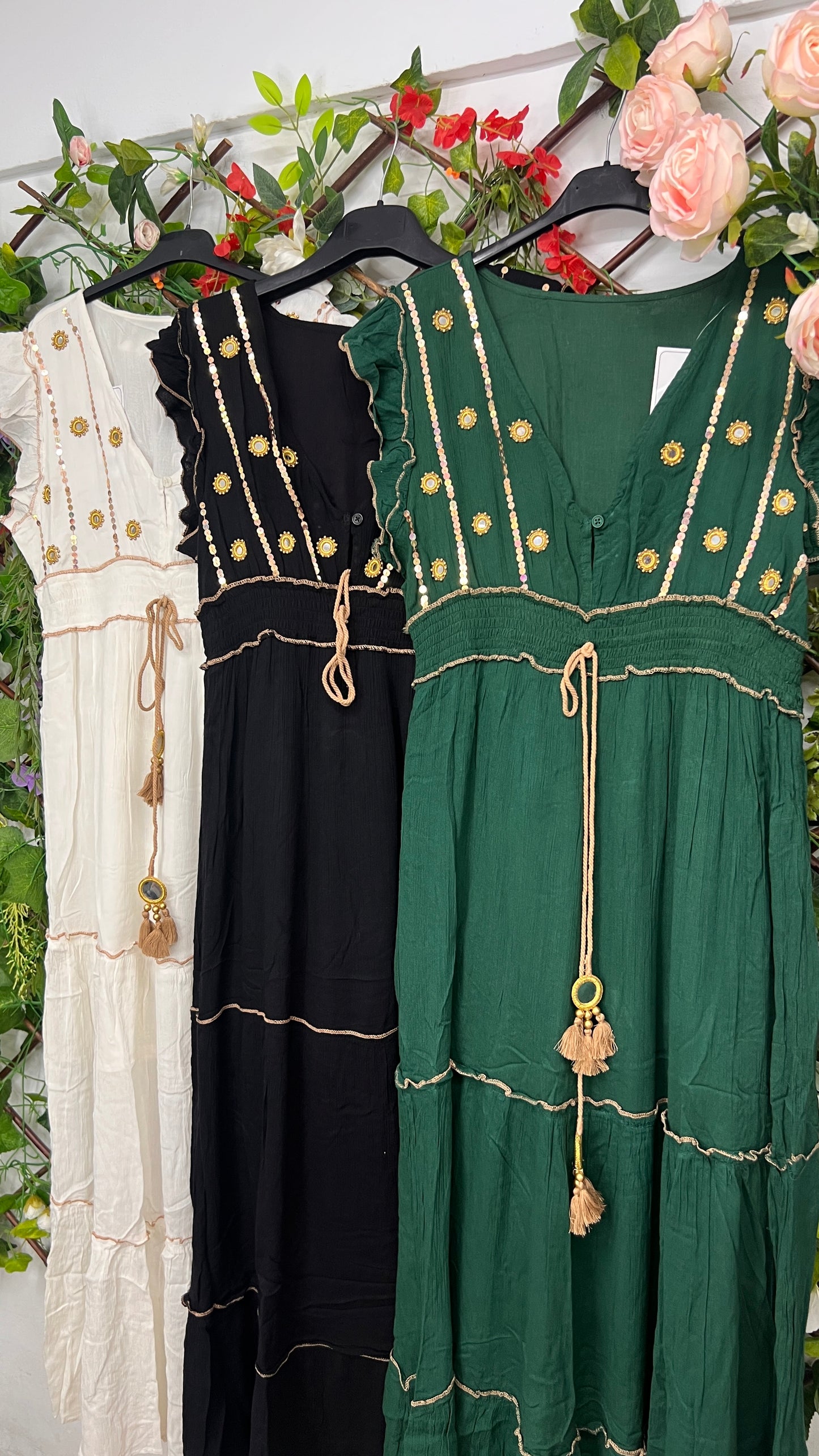 Vestido Boho Bordados Dorados