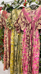 Vestido Indu Fluido Tropical