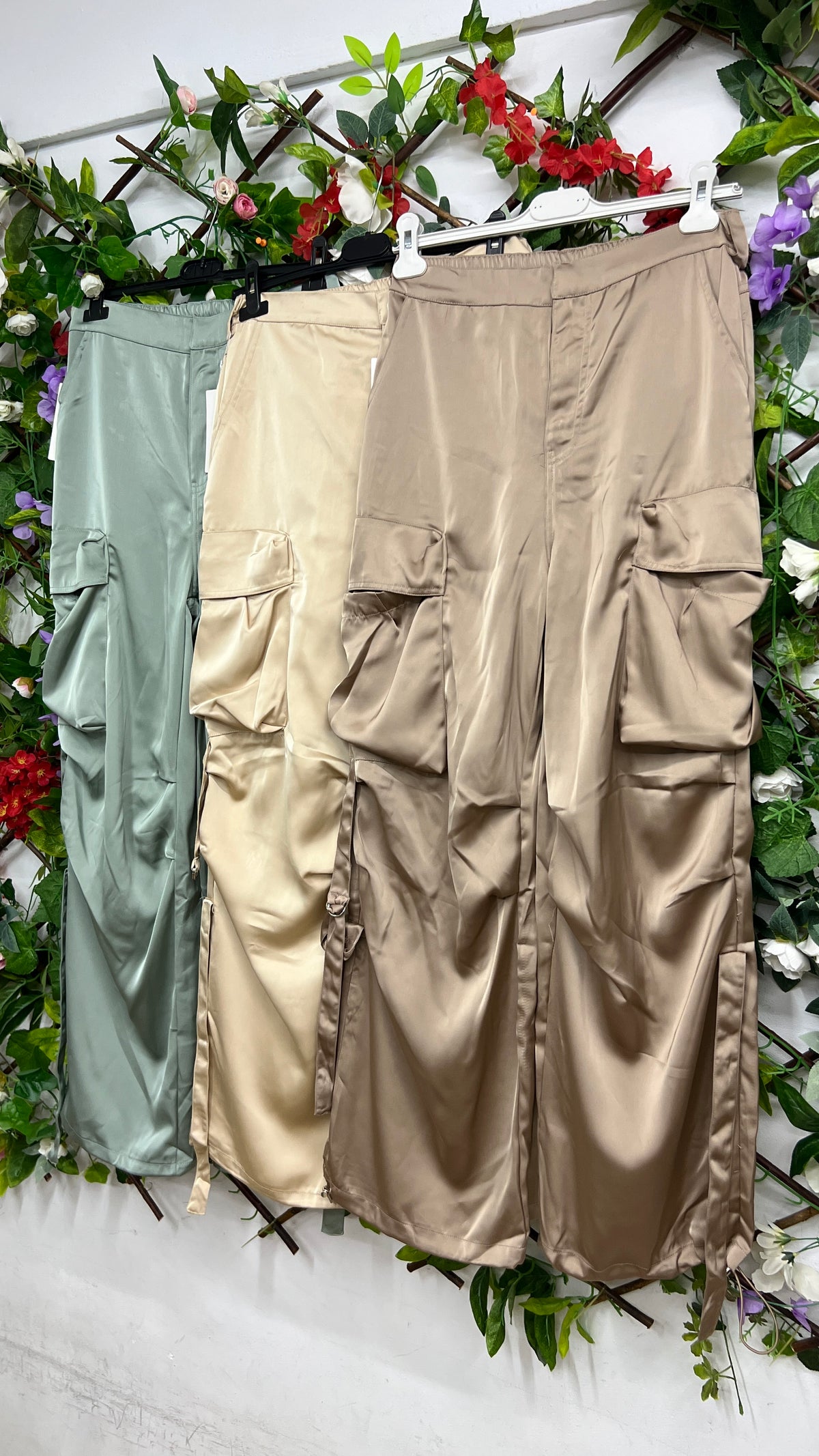Pantalon Cargo Saten