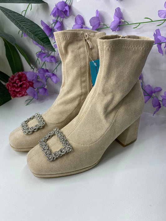 Botin Pedreria Beige