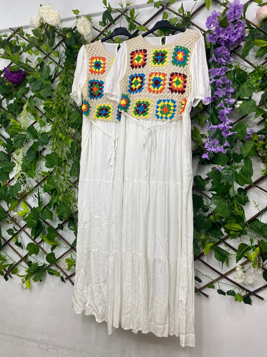 Vestido con Chaleco Ganchillo