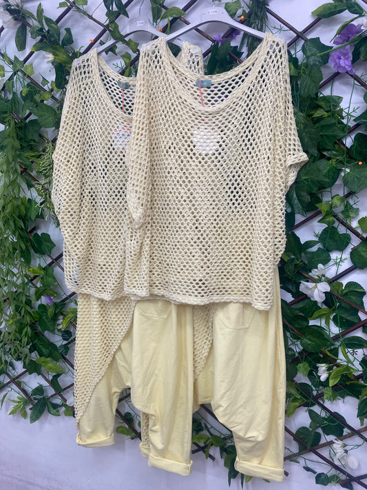 Conjunto Hilo Amarillo Pantalon